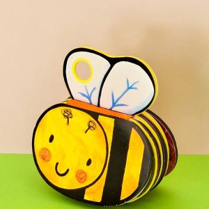 کتاب فومی زنبور باز پریده